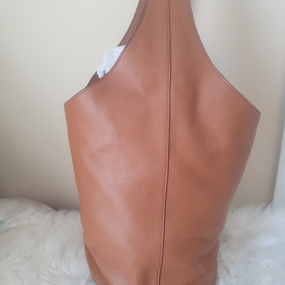 Tory Burch All-T hard to find bag! NWT! - Picture 3 of 14